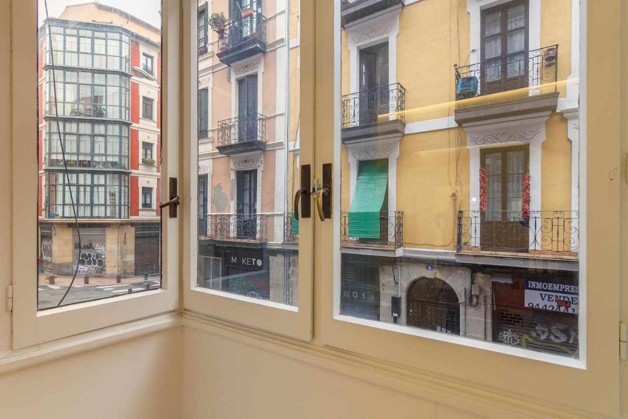Vivienda Turistica Estilosa En La Zona Vieja Bilbao Exteriér fotografie